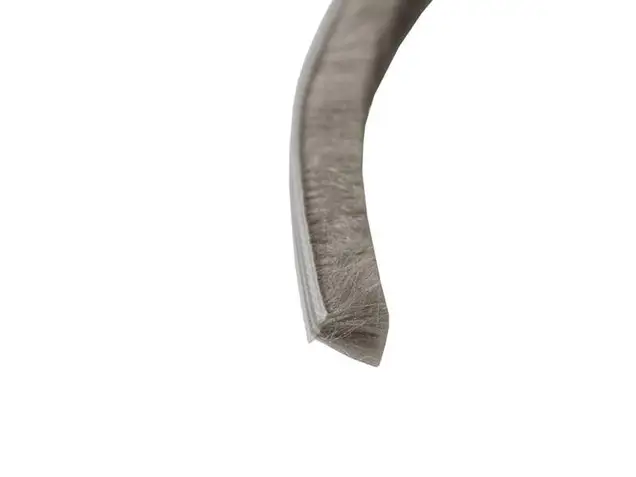 Уплотнитель щеточный PB 48 Fin-Seal, 10 мм, серый