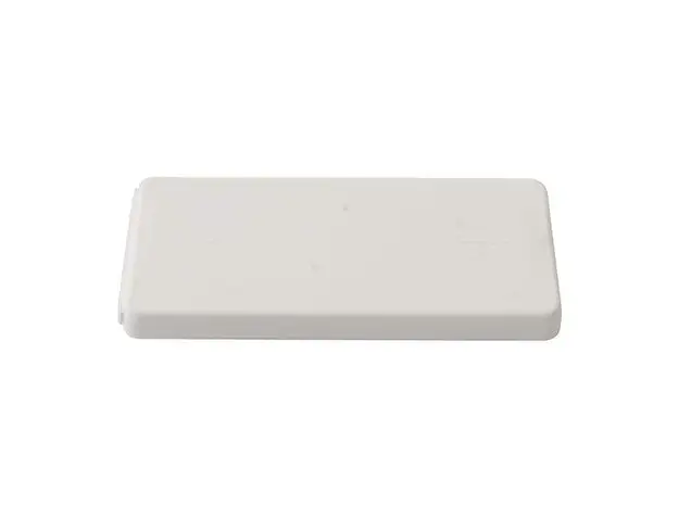 Розетка прямоугольная  белая  RAL9010