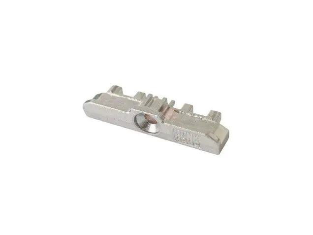 Планка ответная стандартная KBE AD 70 SBA.K.562.P7 KT