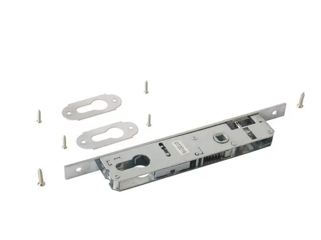 Замок Elementis с ригелем и фалевой защелкой 153 PZ/F16/20/85/8